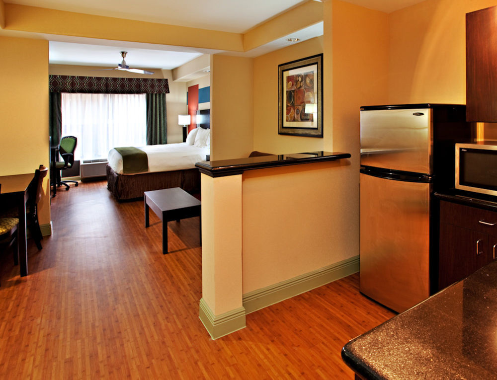 Holiday Inn Express Donaldsonville By Ihg Buitenkant foto